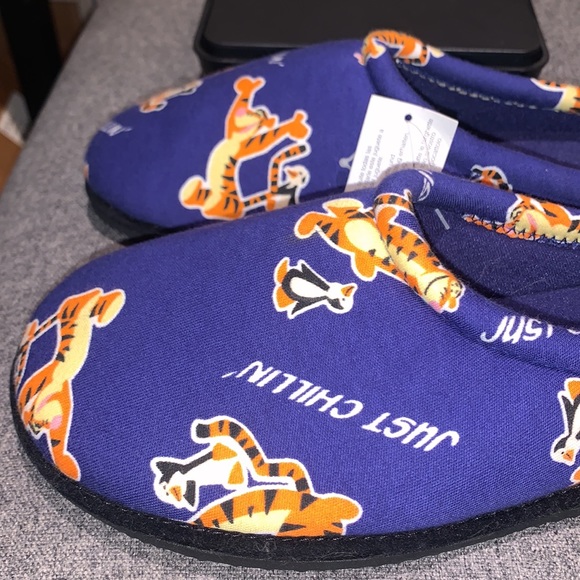 Disney Navy Tiger Slip-on Slippers (M 7-8) - Picture 2 of 3